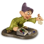 Disney Fine Art - Snow White Dopey We Pick Up Everything In Sight By WDCC Disney Classics