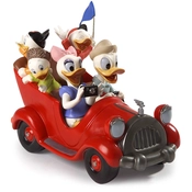 Disney Fine Art - Disneyland Park Donald, Daisy And Donald Nephews Family Vacation By WDCC Disney Classics