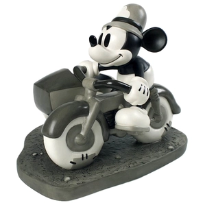 WDCC Disney Classics_The Dog Napper Mickey Mouse On Patrol