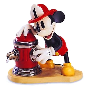 WDCC Disney Classics_Mickey's Fire Brigade Mickey Mouse Fireman To The Rescue